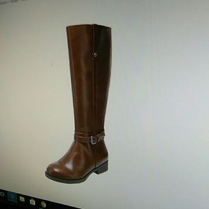 Wide calf boots